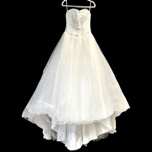NWT Mori Lee Size 8 bridal wedding dress